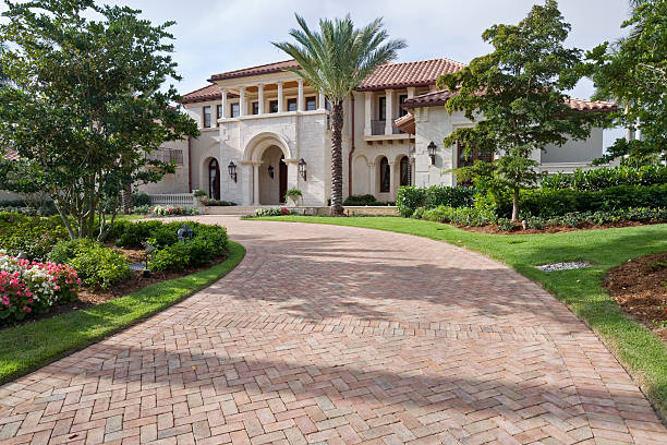 Reasons to Select Us for Your Driveway Paving Requirements in Lavaca, AR